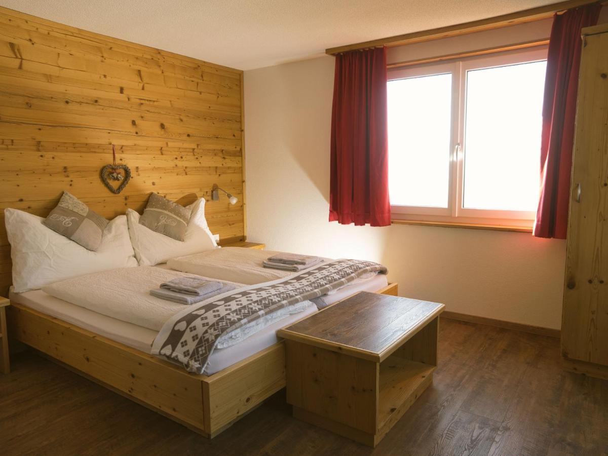Hotel Aletschhorn ベラルプ エクステリア 写真
